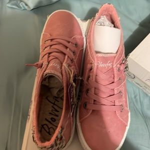 Brand new Blowfish size 9 shoes